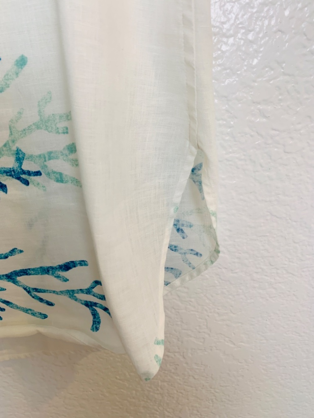 Chico's Linen Sleeveless Button Down Top Size 1/Medium 8-10 Blue Coral Print - Picture 15 of 16